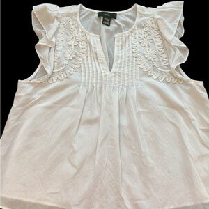 Chic White Ruffled Blouse